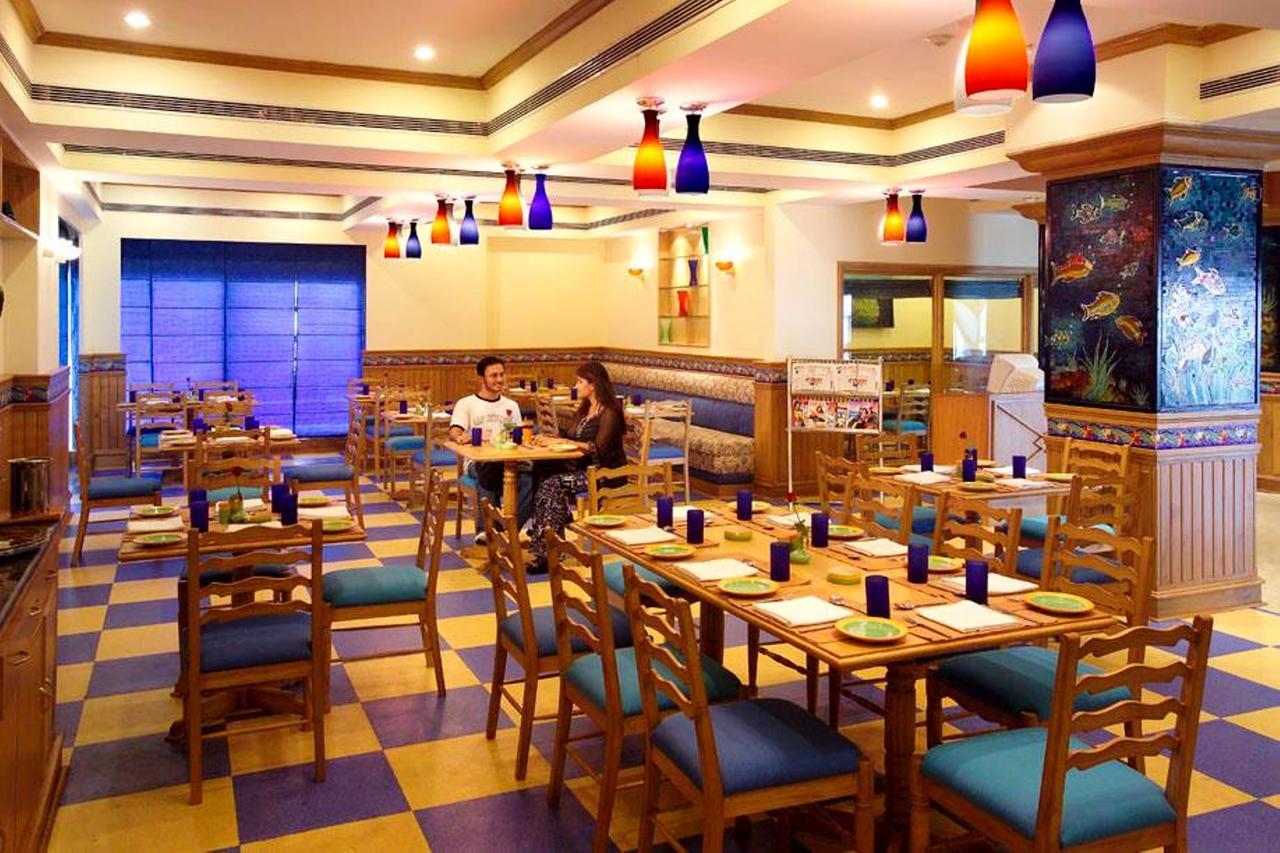 Empires Hotel Paradip Garh Экстерьер фото
